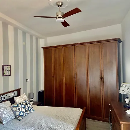 Апартаменты Casa In Collina In Piena Tranquillita Santa Domenica Talao